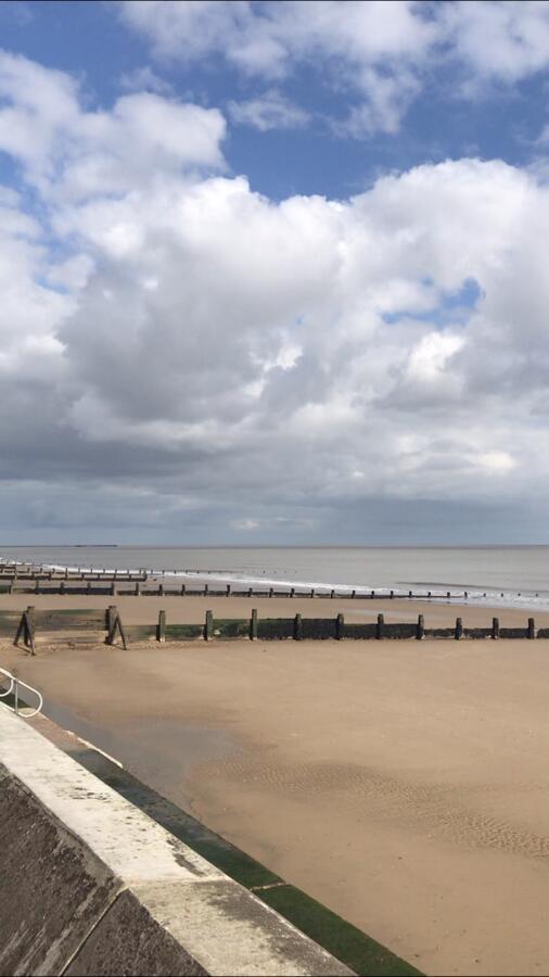 Frinton Escapesアパートメント エクステリア 写真